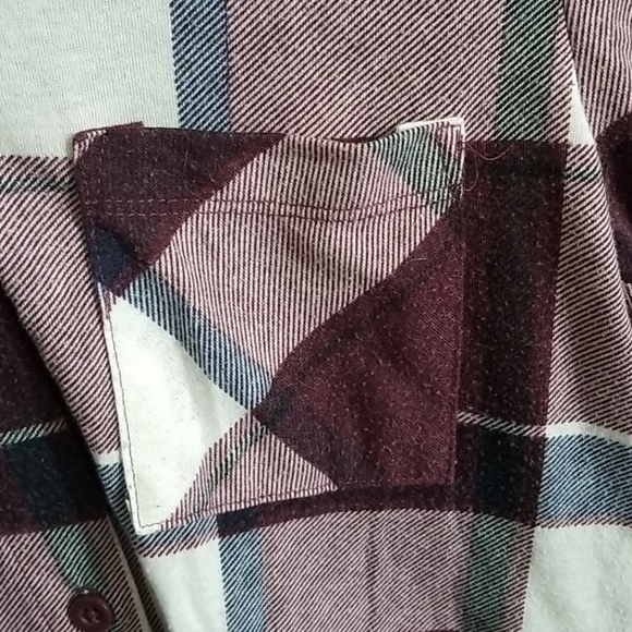 Flannel - Picture 4 of 5